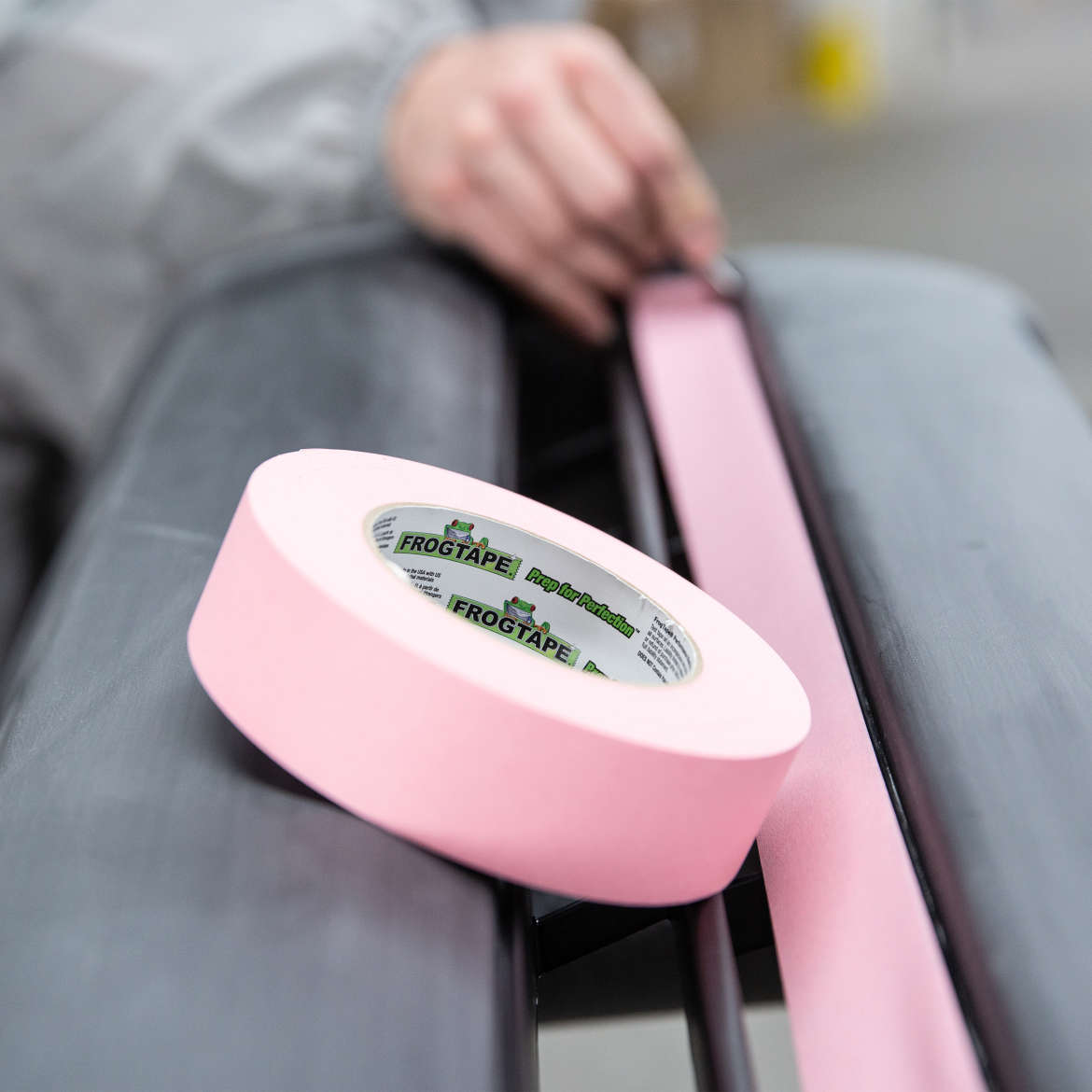 FrogTape<sup>®</sup> 325 Pink Performance Masking Tape Application Image 4