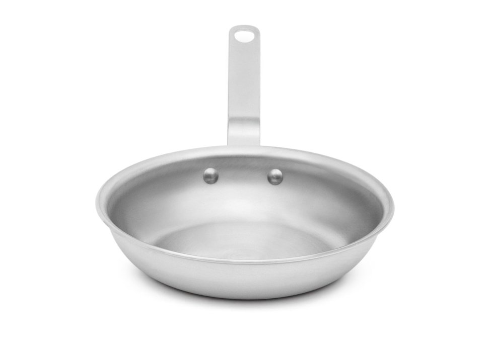 8-inch Wear-Ever® aluminum fry pan with natural finish and plated handle