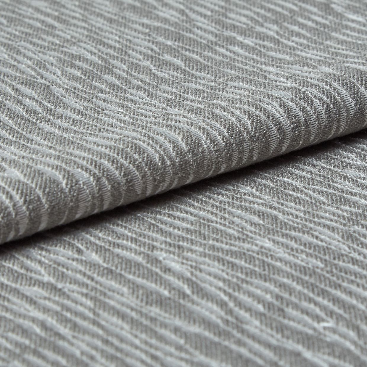 Daze Silver Curtain