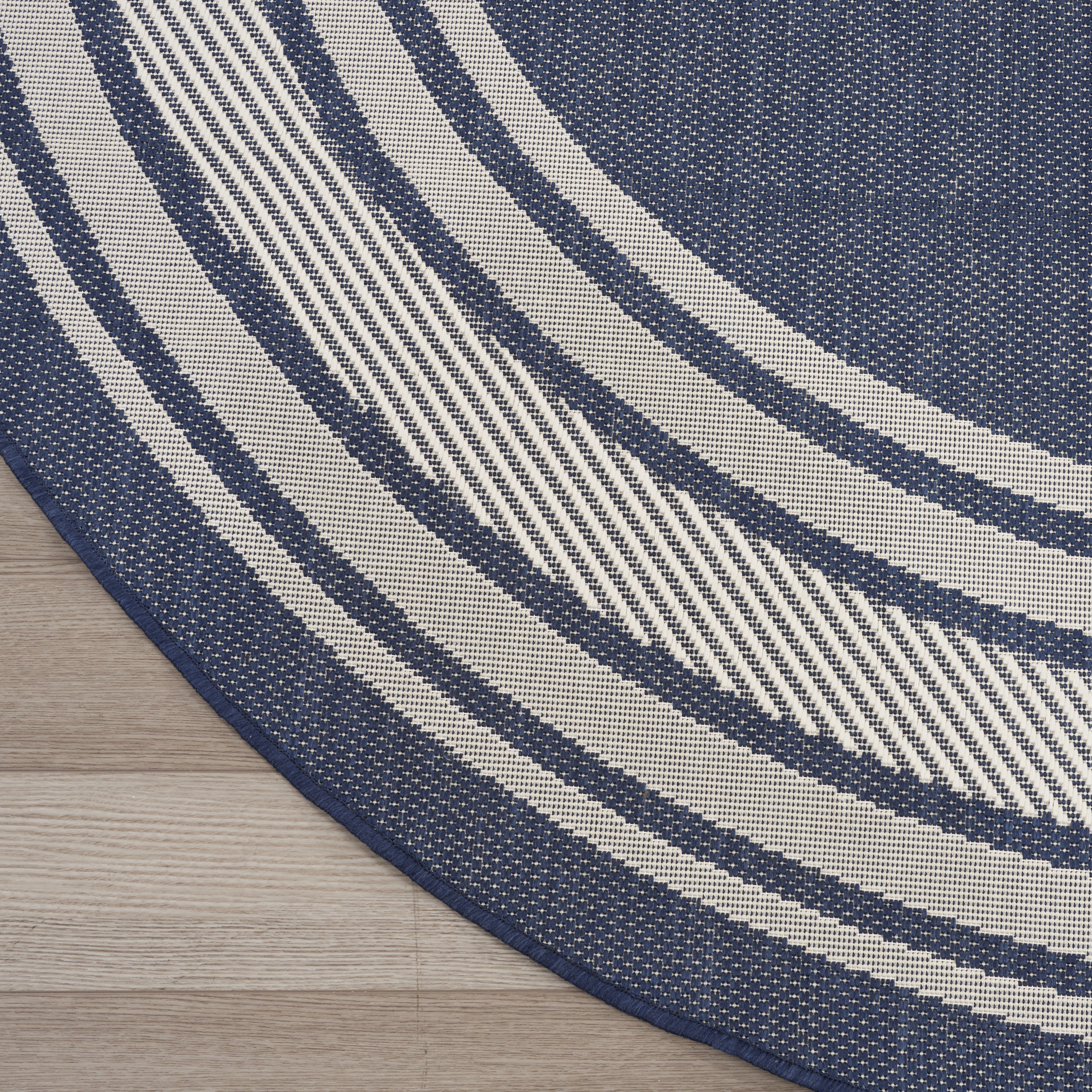 Nourison Horizon Indoor/Outdoor 5' x Round Navy Modern Rug