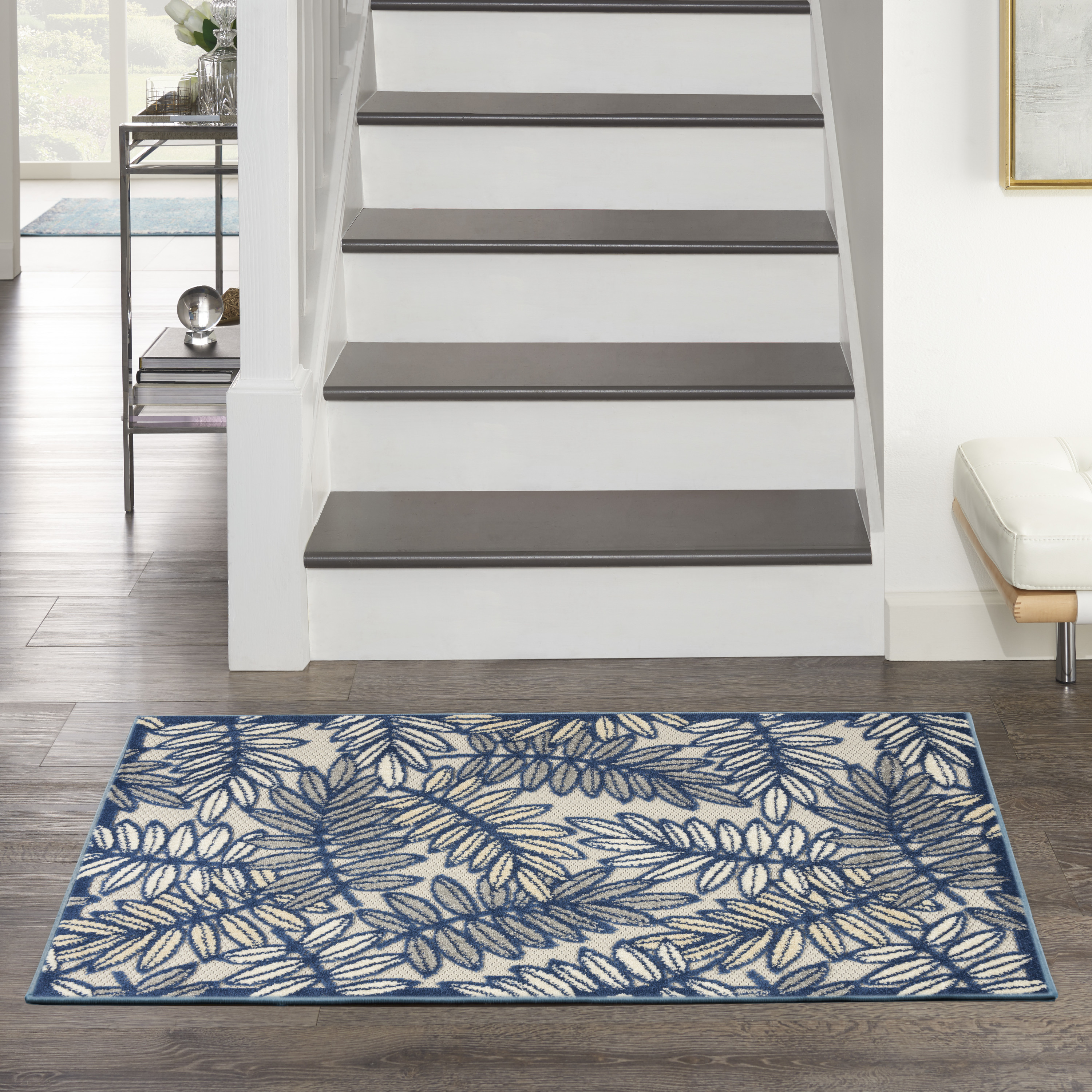 Nourison Aloha 2'8" x 4' Ivory Navy Tropical Rug