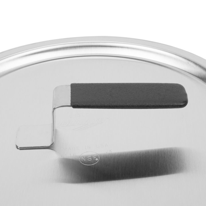 9-inch Tribute® stainless steel frying pan cover with dipped handle