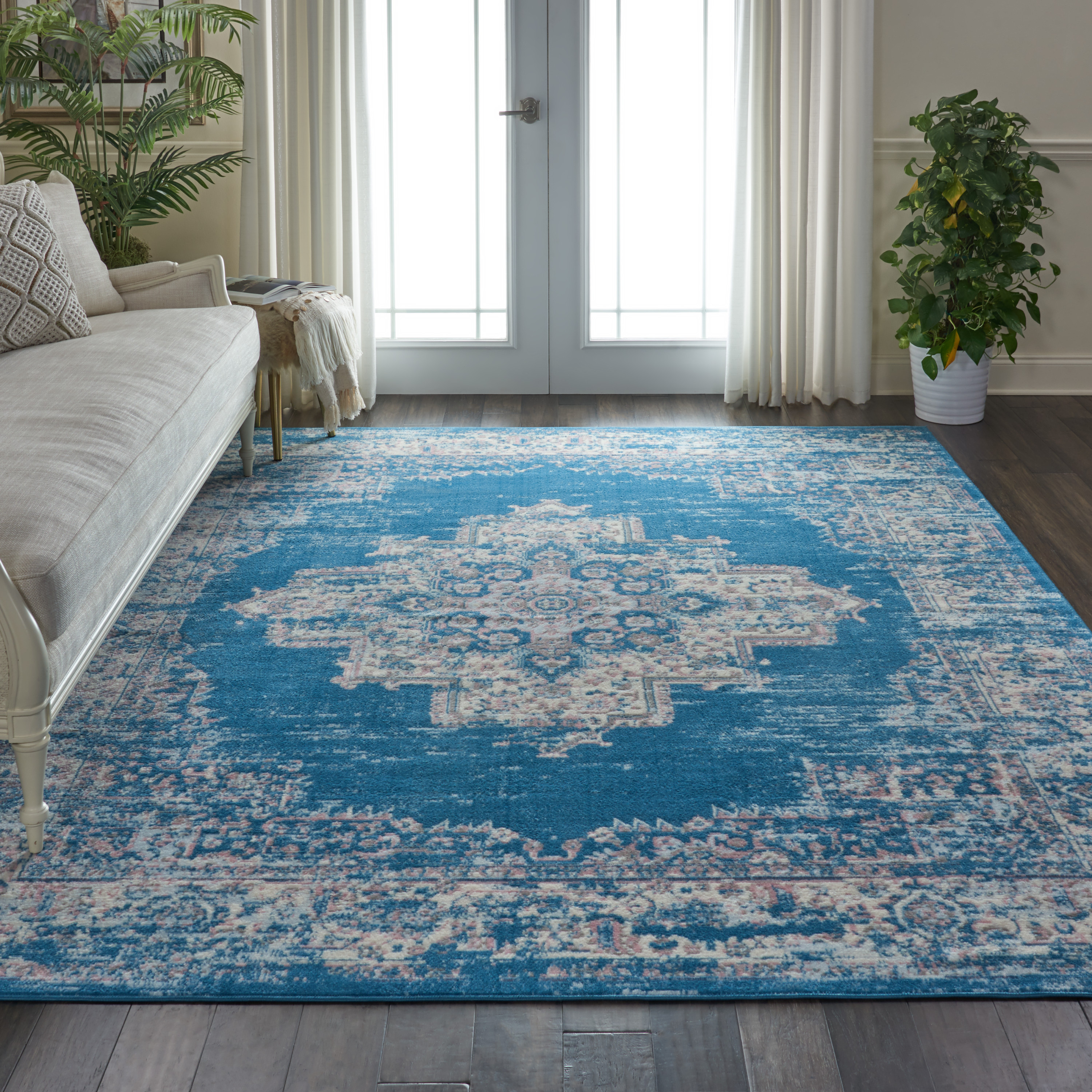 Nourison Grafix 6' x 9' Blue Vintage Indoor Rug