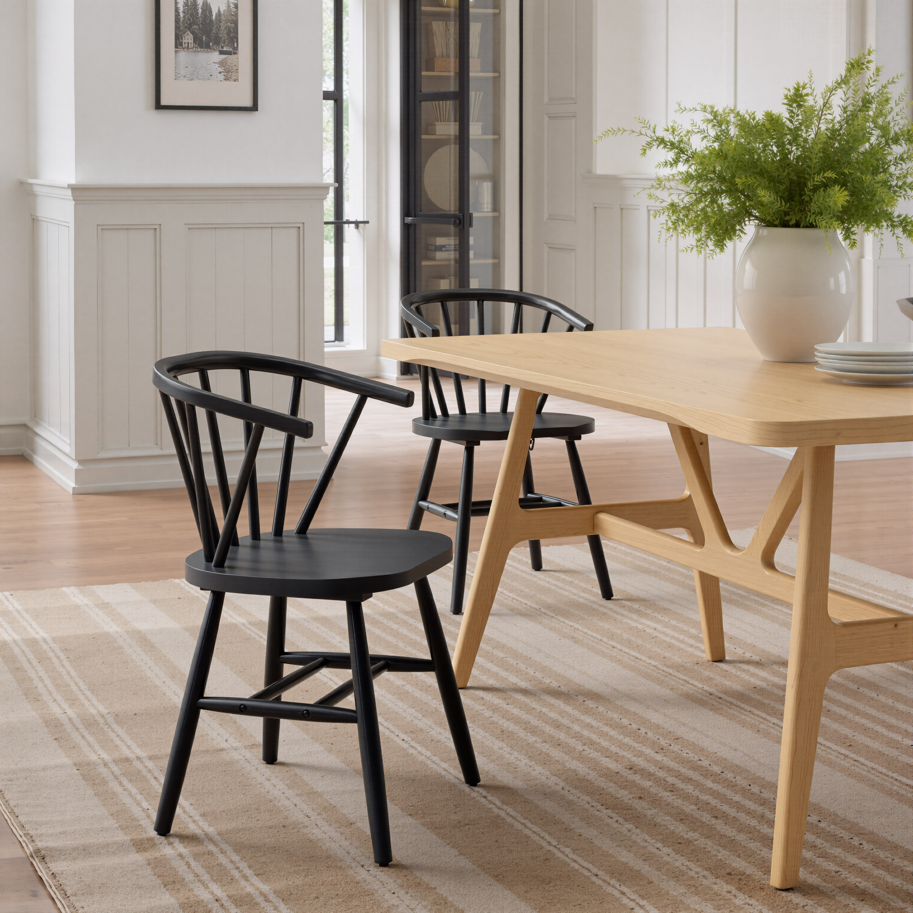 Stenger Dining Chair (Set of 2) Black product image