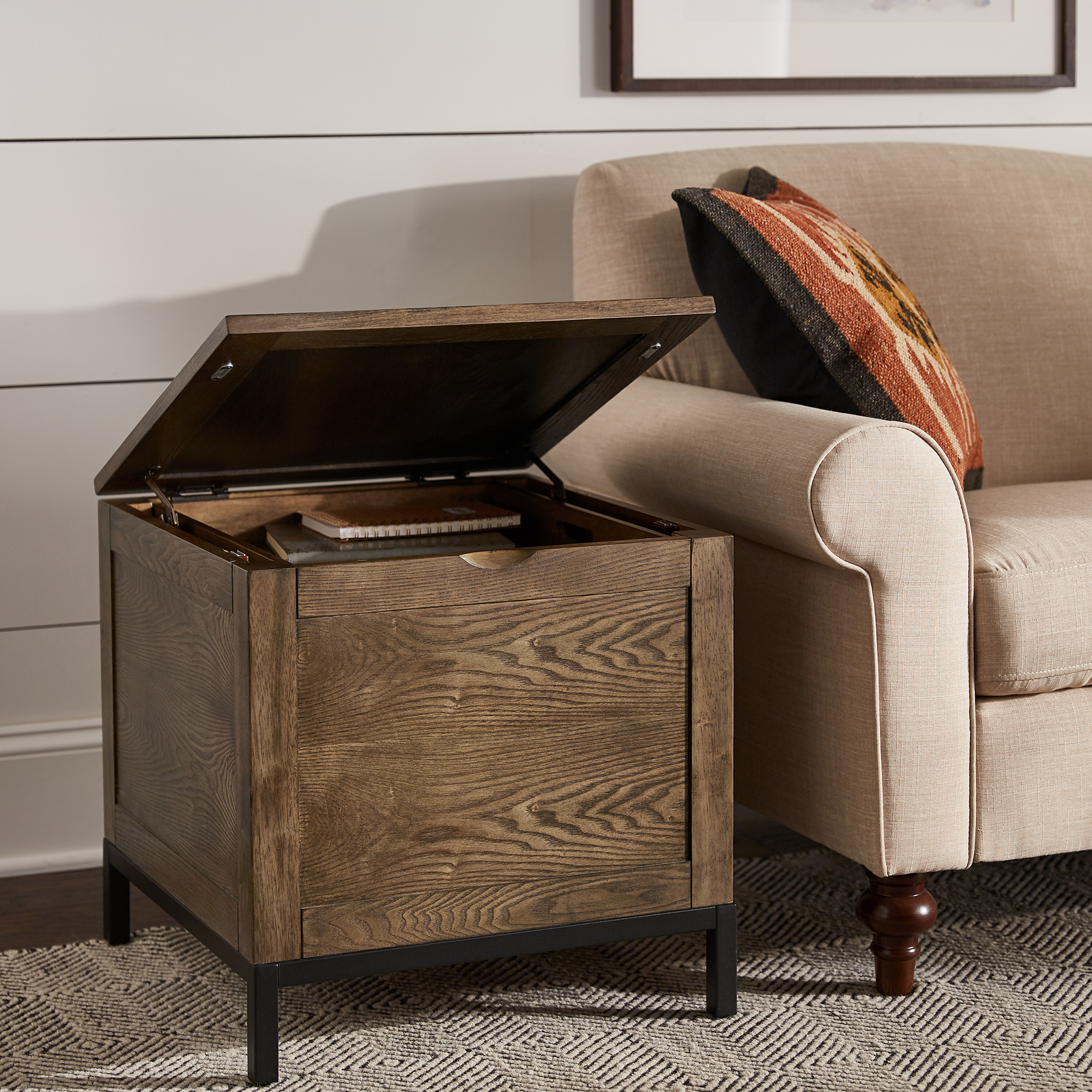Storage Trunk End Table with Removable Tray