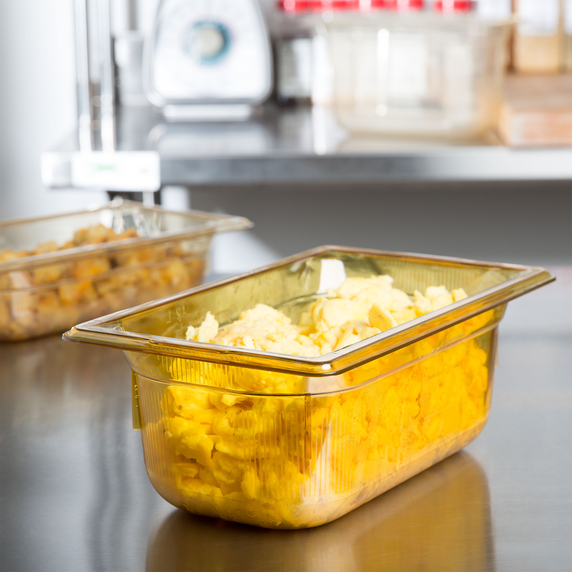 Super Pan® Plastic Pans - High Temperature - Amber - Vollrath Foodservice