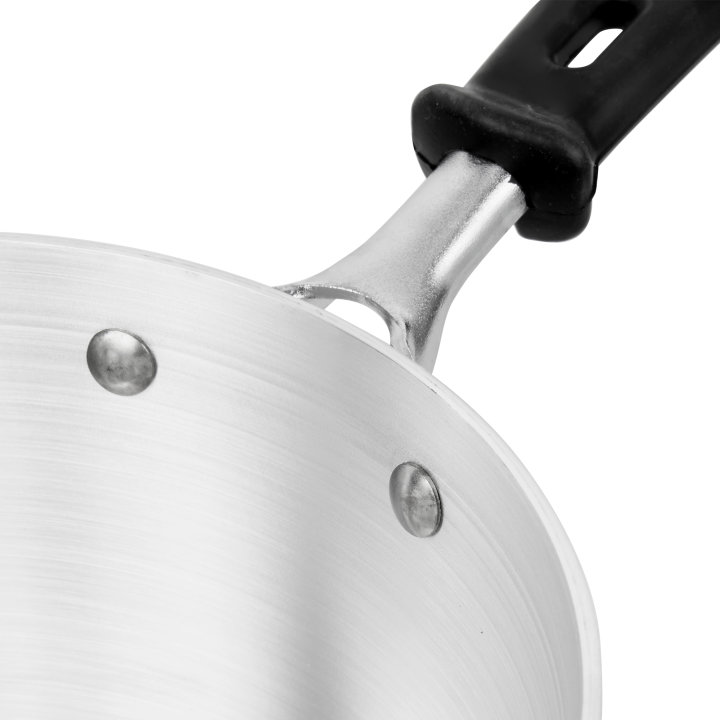 2 ¾-quart Wear-Ever® tapered aluminum saucepan in natural finish with silicone TriVent™ handle