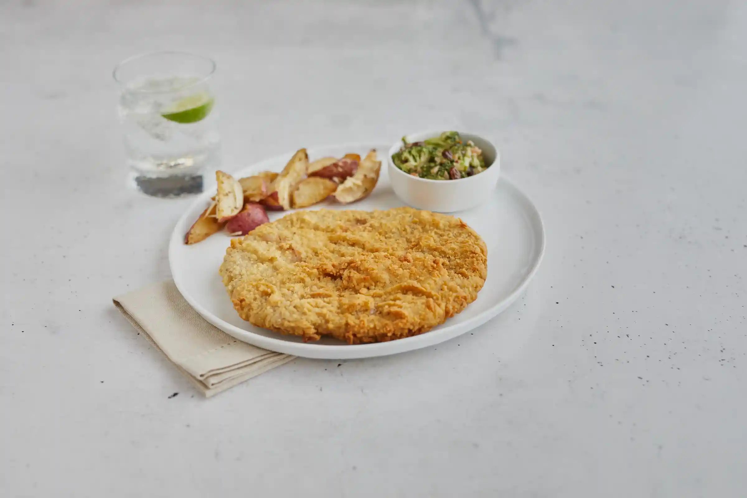 AdvancePierre® Gold Label Exclusive Cut® The NATURAL Whole Muscle Raw Breaded Cubed Country Fried Beef Steak Fritters, 11 oz_image_1