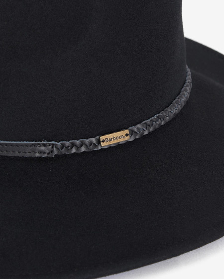 Fedora Tack