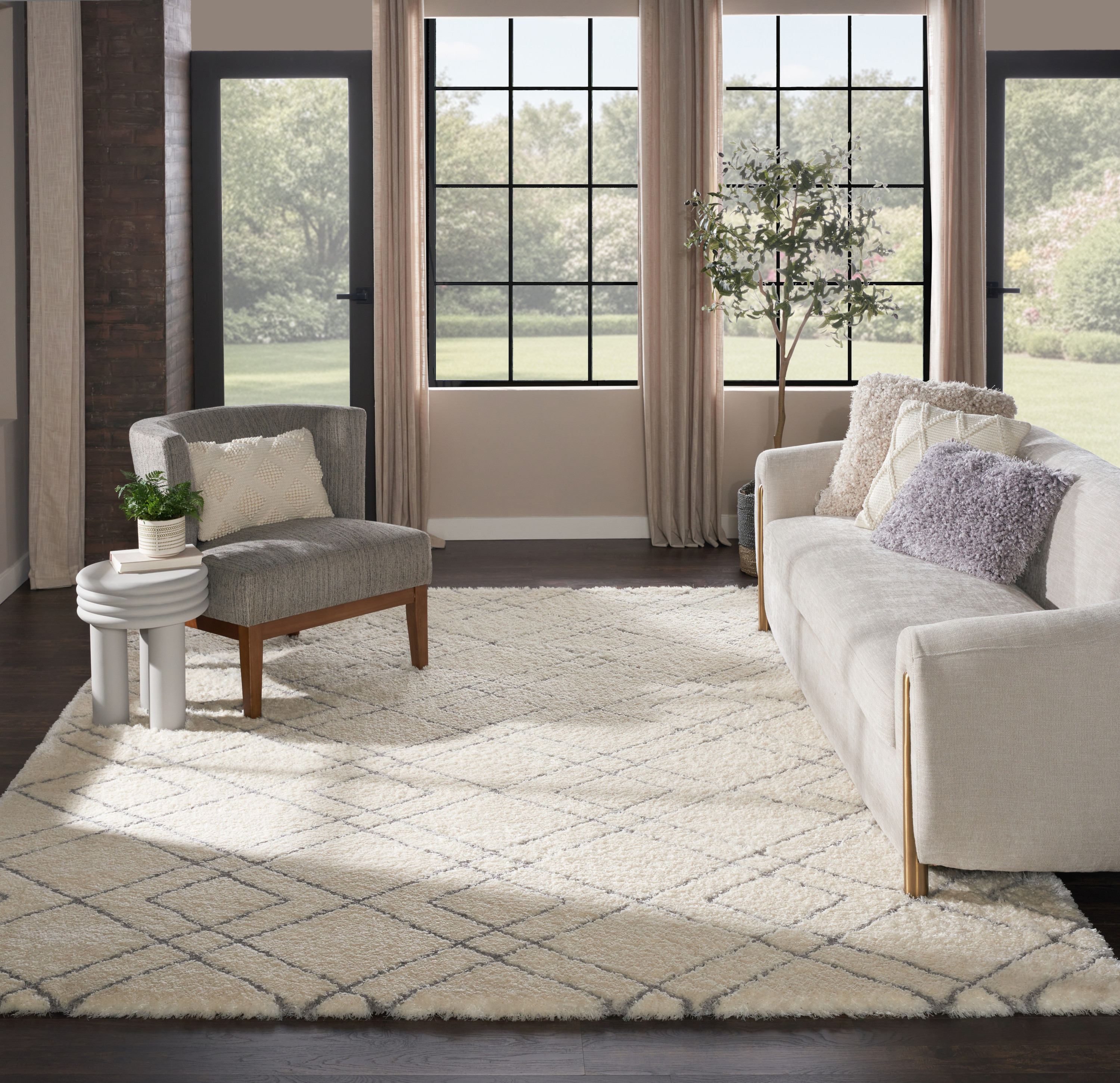 Nourison Dreamy Shag 7'10" x 9'10" Ivory Shag Indoor Rug