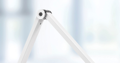 Pivoting joints and a rotating head let you focus the light perfectly.