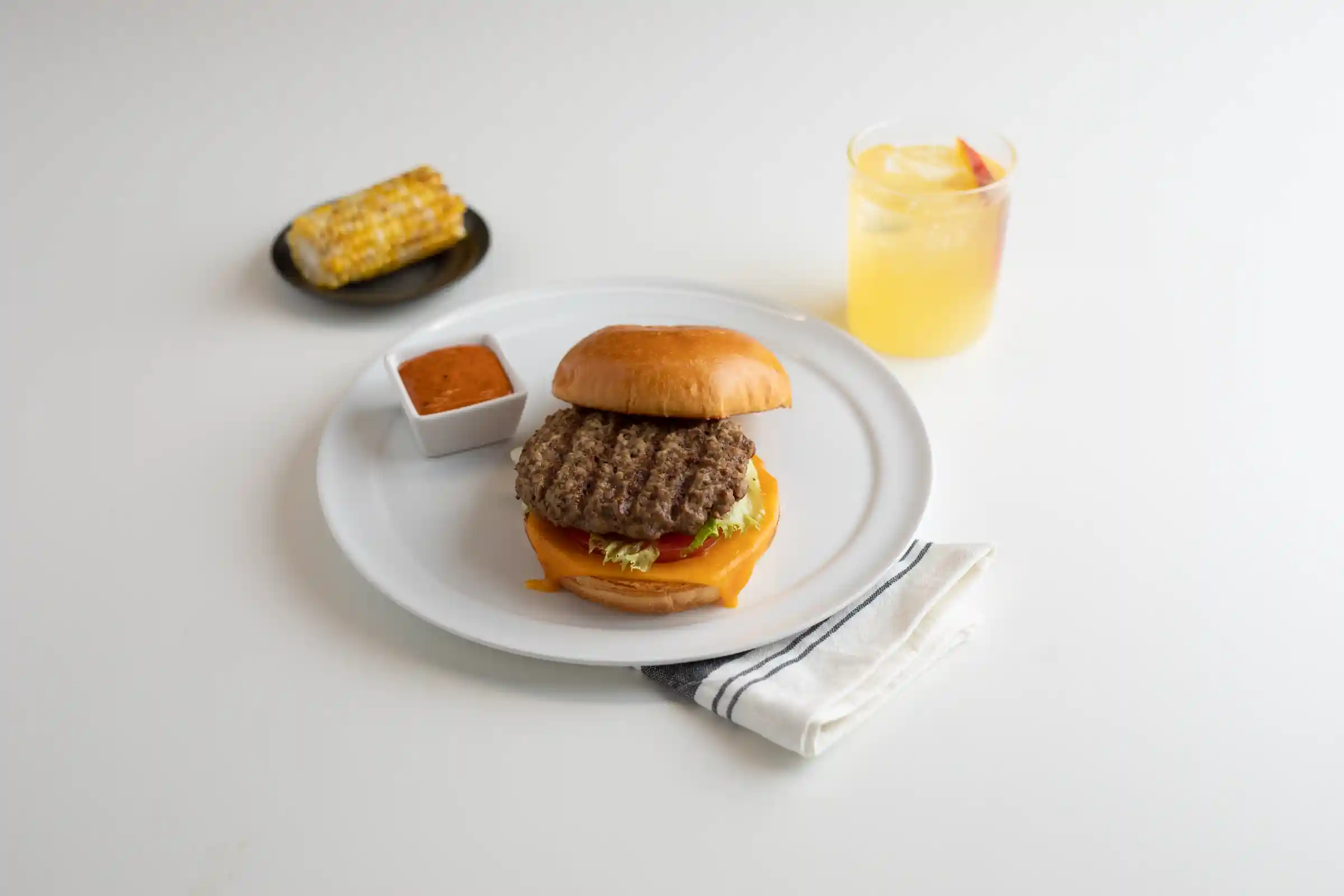 The Pub® Flame Grilled USDA Choice Beef Chuck Steak Burger, 6 oz,_image_01