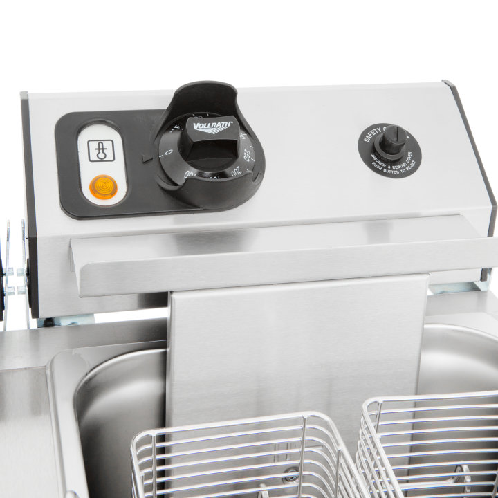 Double-well 120-volt 10-lb standard-duty Cayenne® countertop deep fryer