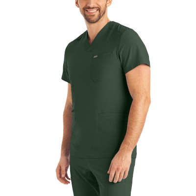 Landau Forward Men&#39;s 4&#45;Pocket V&#45;Neck Scrub Top-Landau