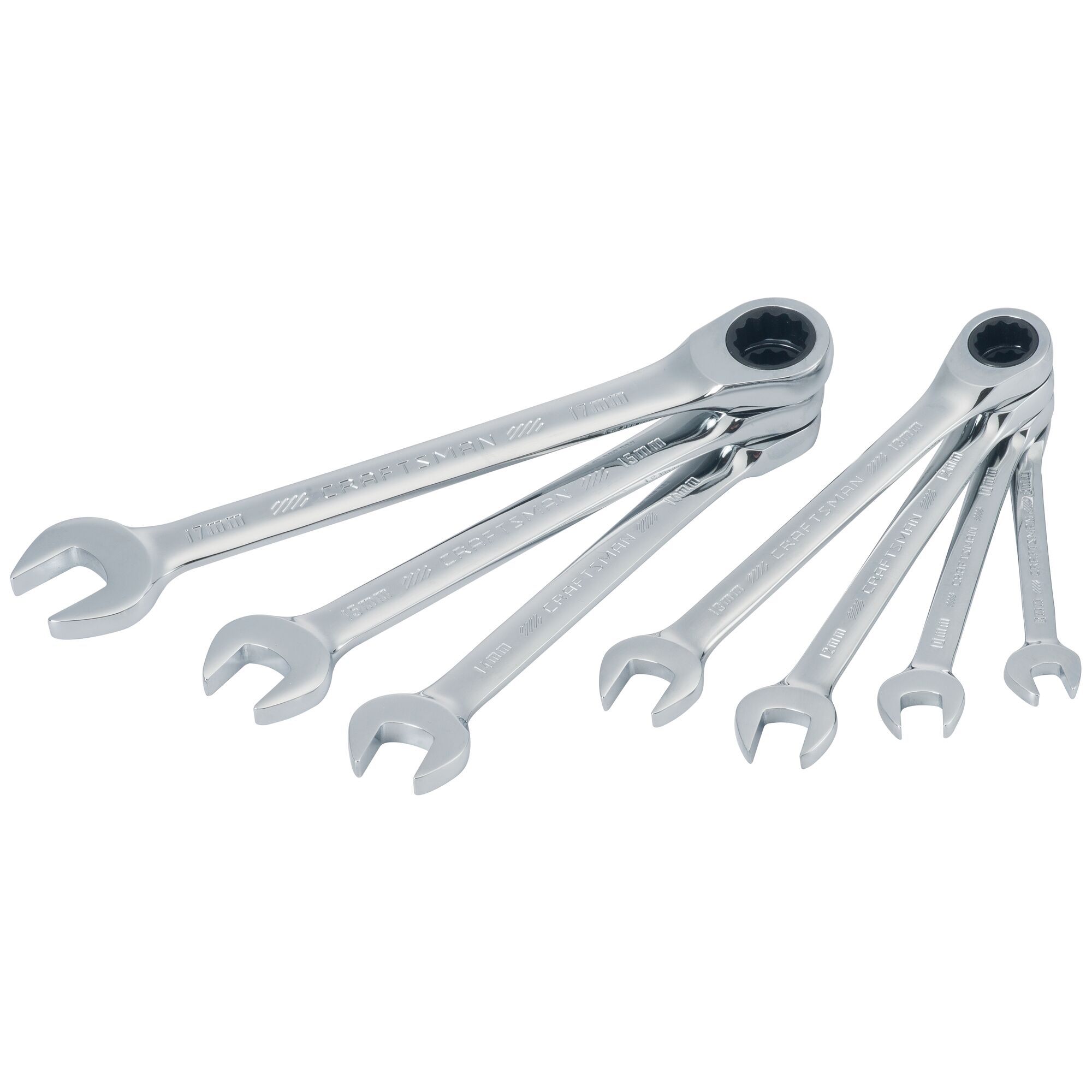 Profile of 7 piece metric ratcheting combination wrench set.