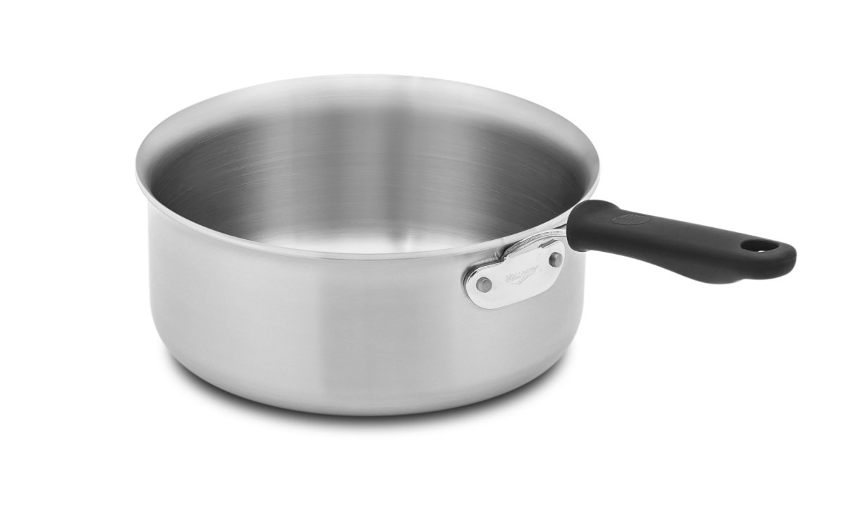 7-quart Tribute® 3-ply saucepan and silicone handle