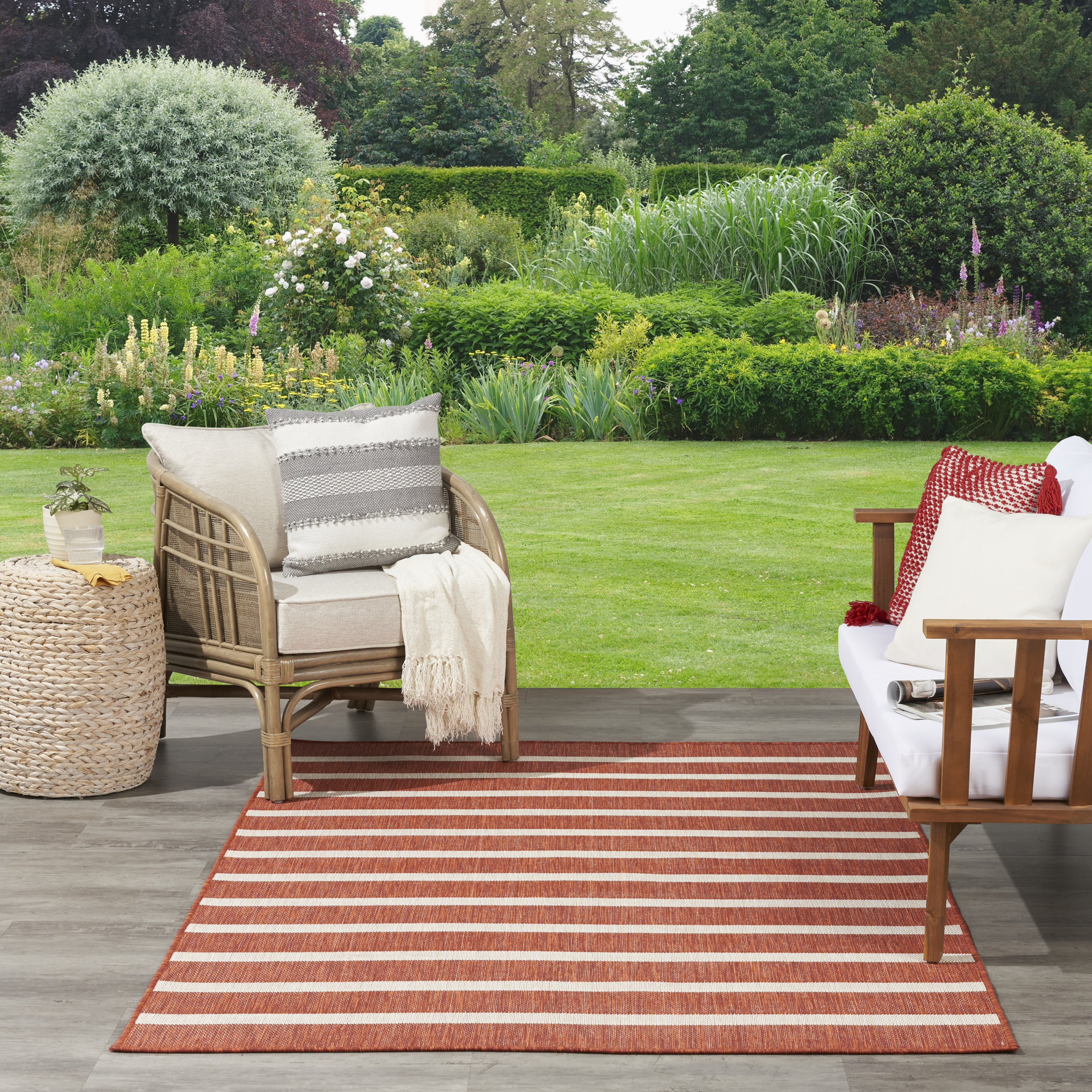Nourison Positano 7' x 10' Terracotta Ivory Modern Rug