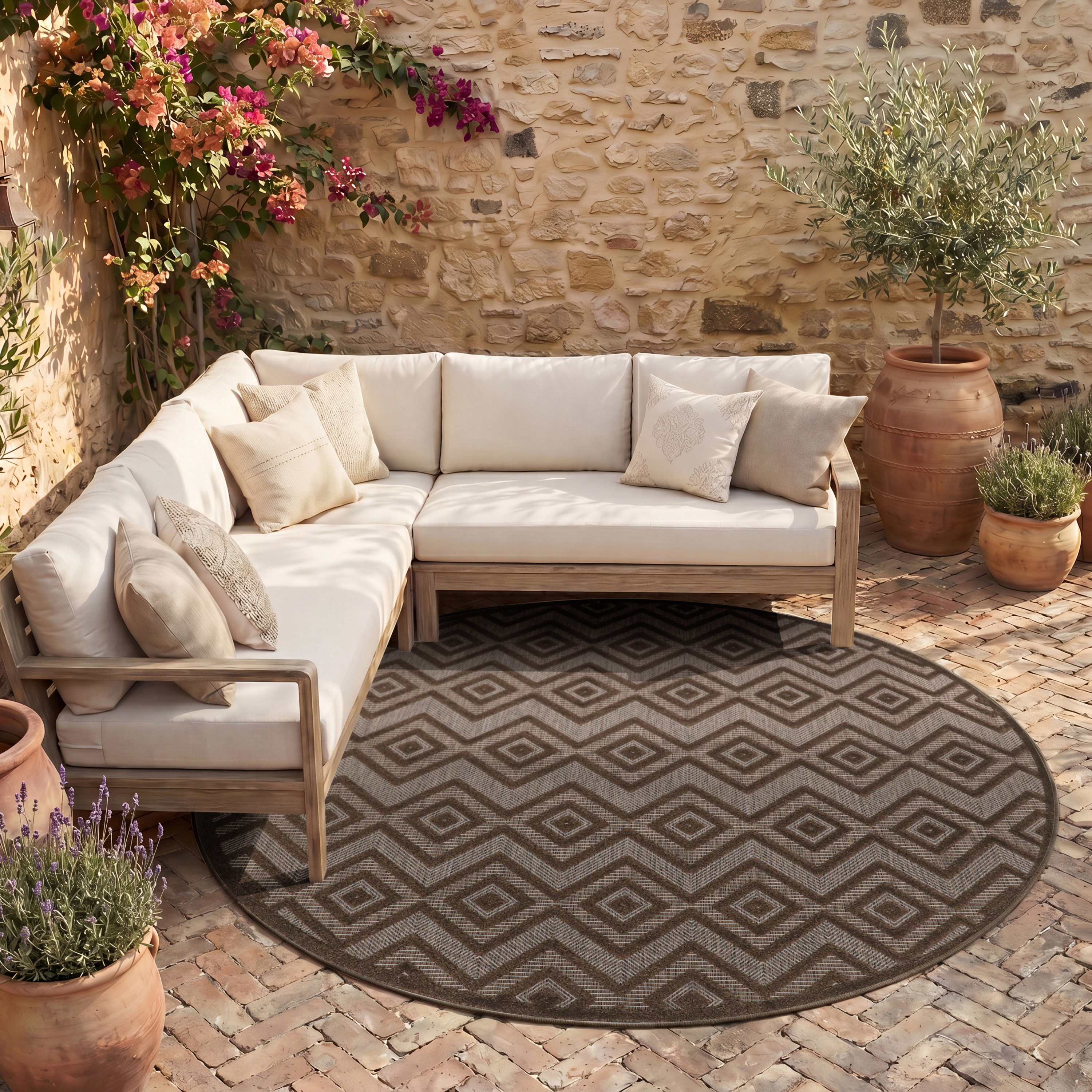 Nourison Versatile 8' x Round Brown Modern Rug