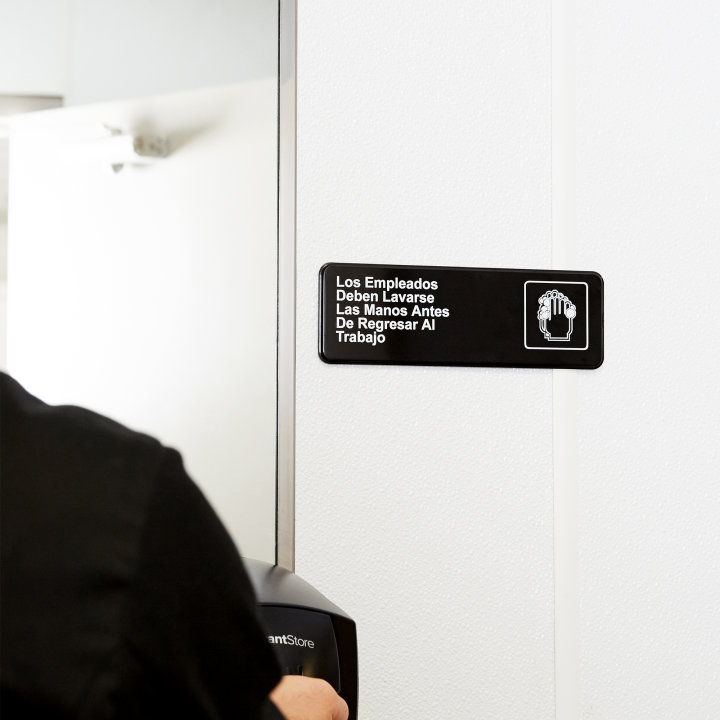 Foreign Language Symbol Signs - Los Empleados Deben Lavarse Las Manos Antes De Regresar Al Trabajo   (Employees Must Wash Hands Before Returning to Work)