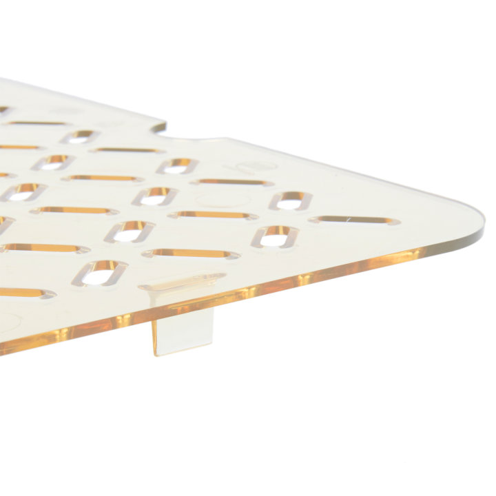 Full-size Super Pan® high-temperature plastic false bottom in amber