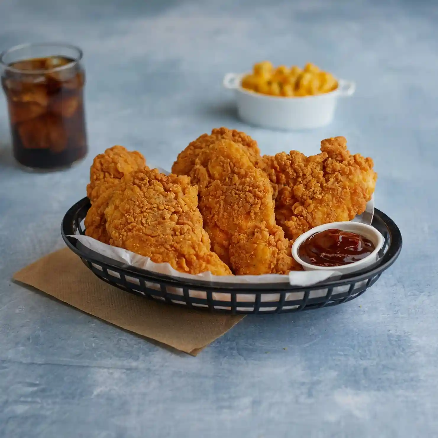Tyson® Uncooked Breaded Chicken Tenderloins with Nashville Hot Sauce Pouches https://images.salsify.com/image/upload/s--SdGwaJok--/q_25/zp7909e3u4iuzjt1e7sx.webp