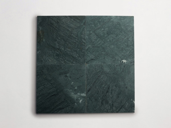 lapidary: grandioso | classique grand stout | verde marble | honed 