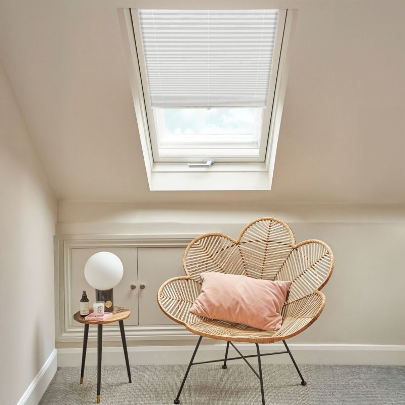 Lumina Sheer Cotton White Pleated blind