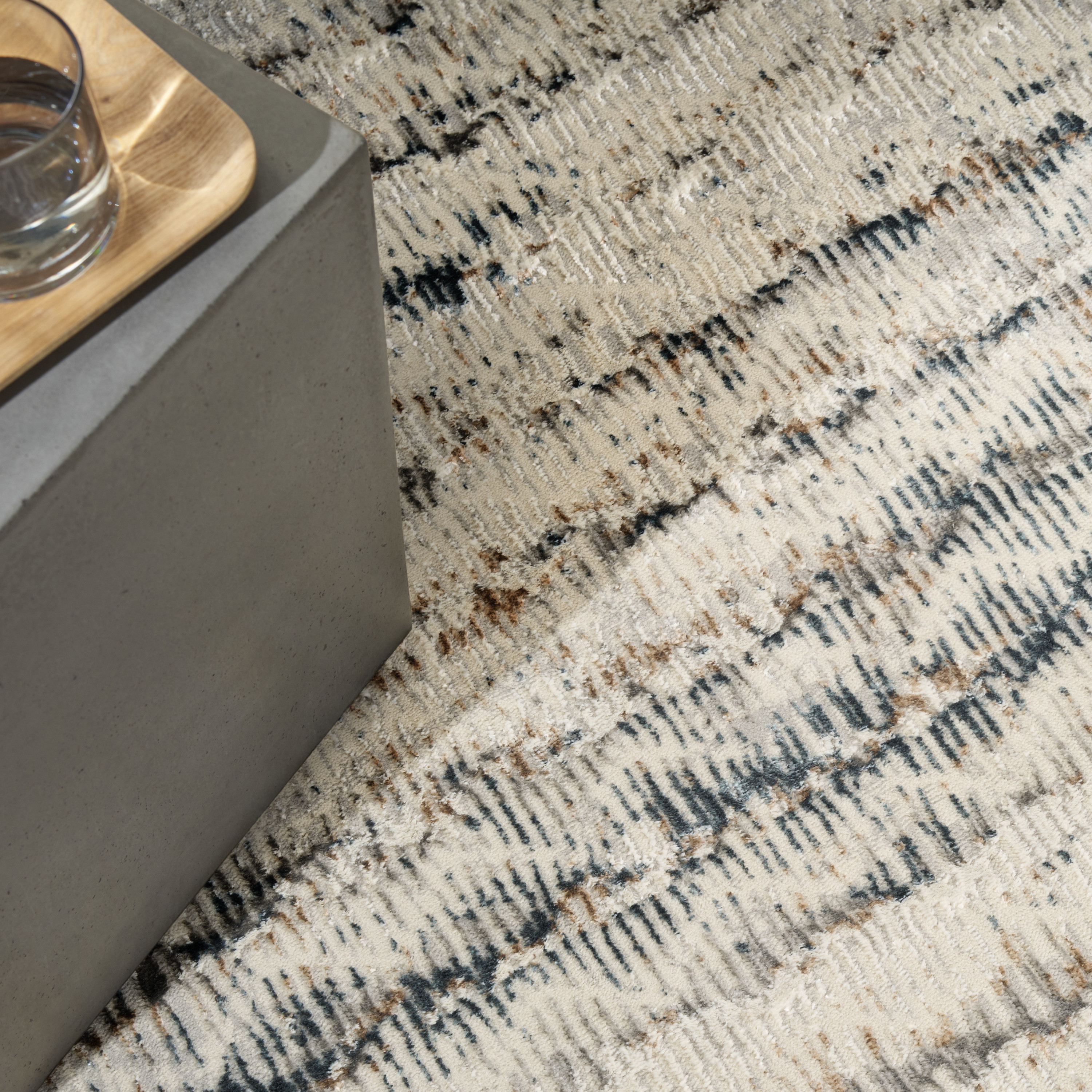 Calvin Klein CK073 Compass 3'11" x 5'11" Ivory Multicolor Modern Indoor Rug