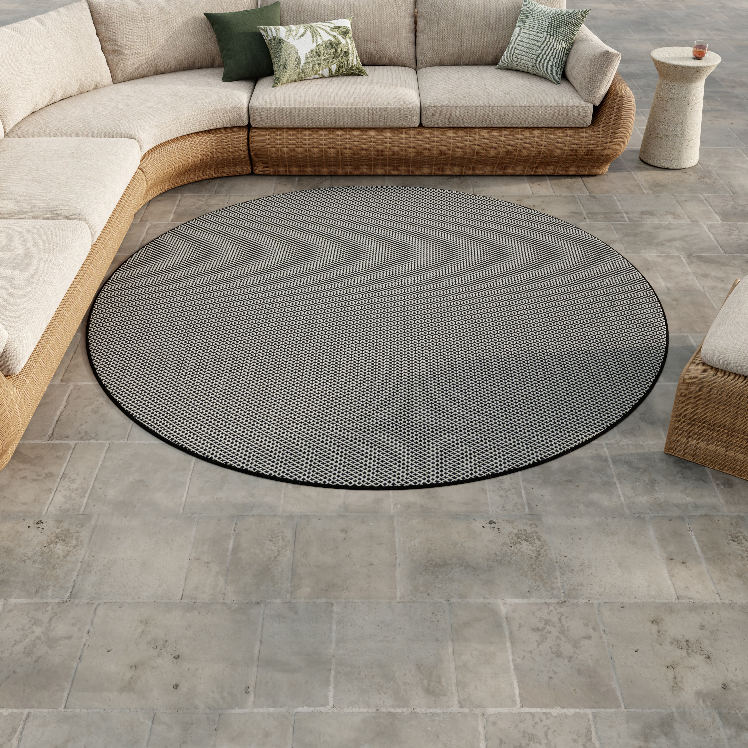 Nourison Courtyard 5' x Round Black White Modern Rug