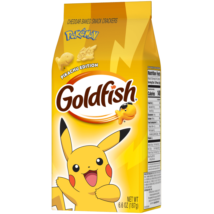 Goldfish® Pokémon Pikachu Cheddar Cheese Baked Snack Crackers, 6.6 oz, bag - Right Angle Image