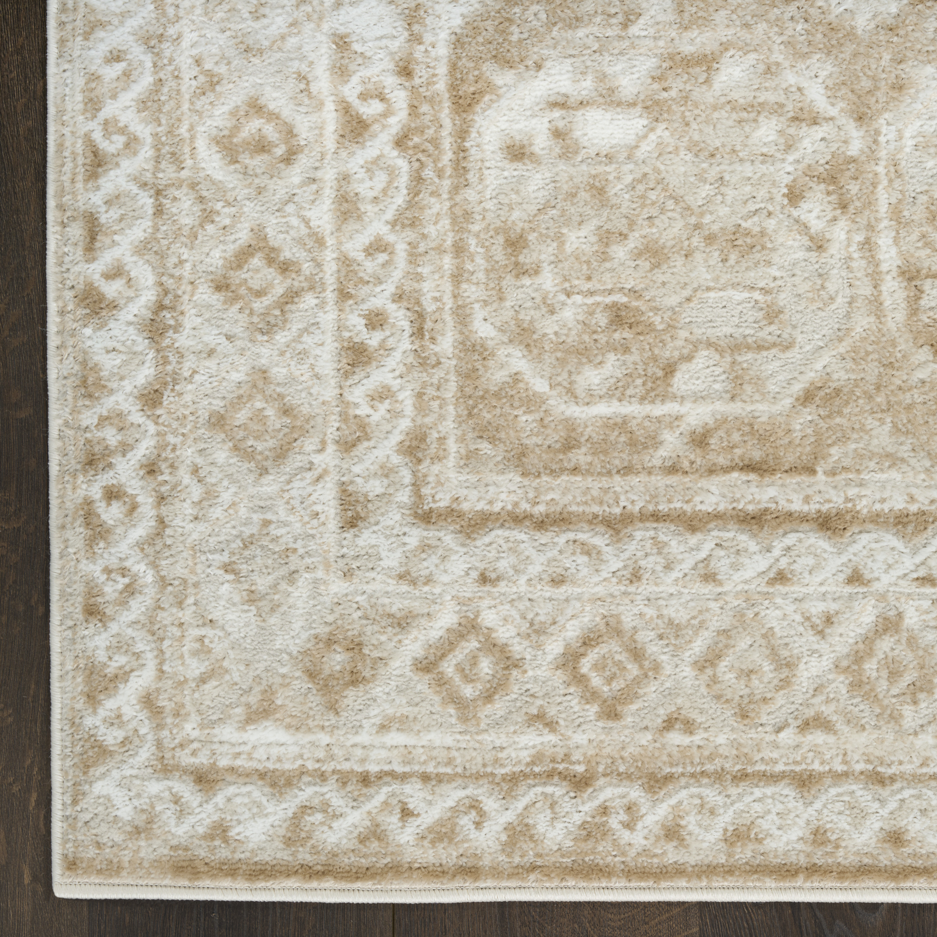 Nourison Dekor 5'3" x 7' Cream Beige Vintage Indoor Rug