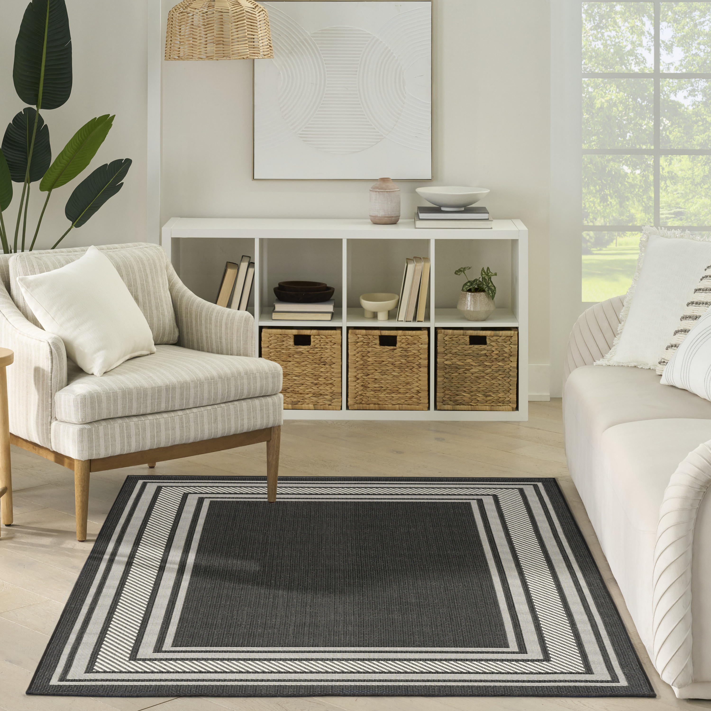 Nourison Horizon Indoor/Outdoor 4' x 6' Black Modern Rug