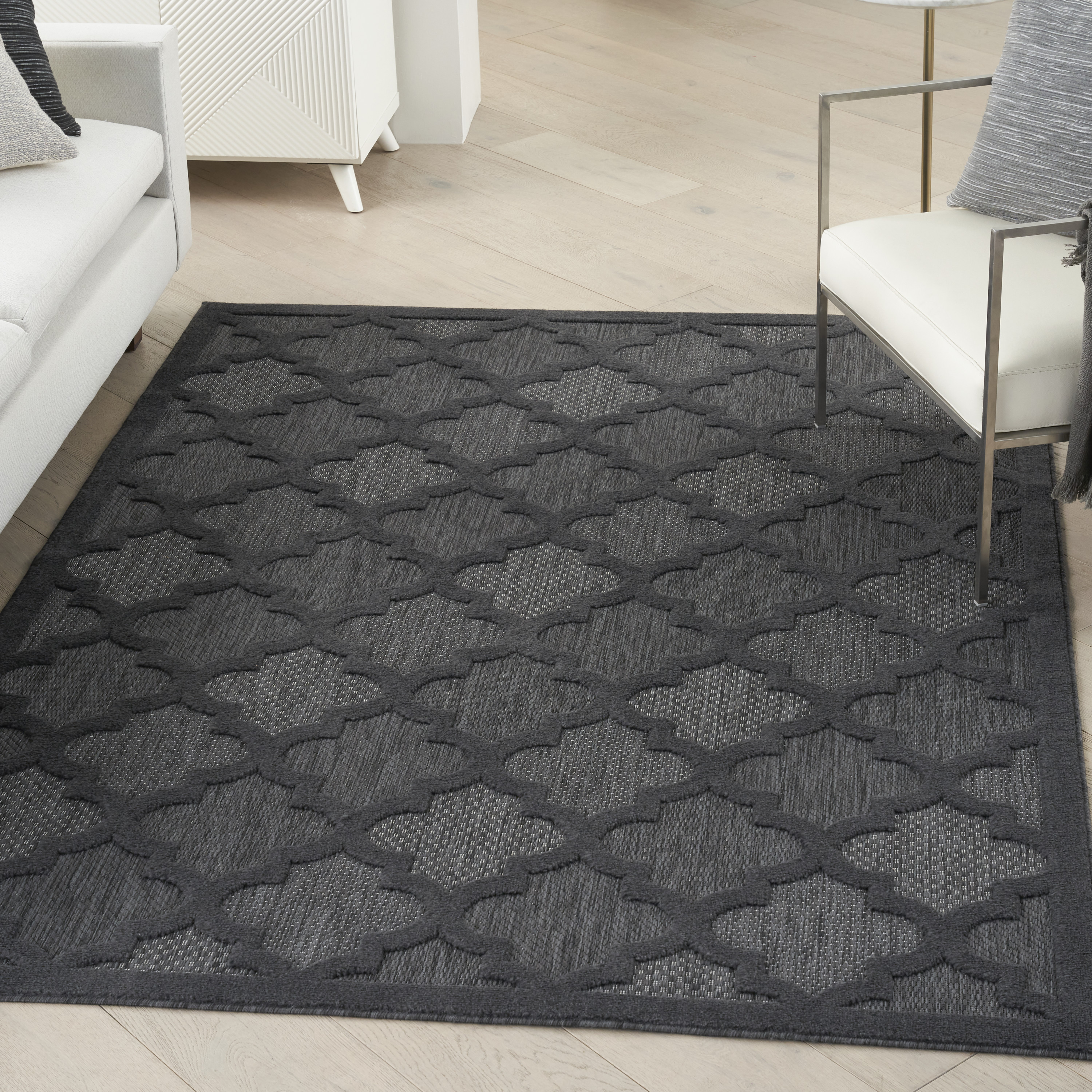 Nourison Easy Care 4' x 6' Charcoal Black Modern Rug