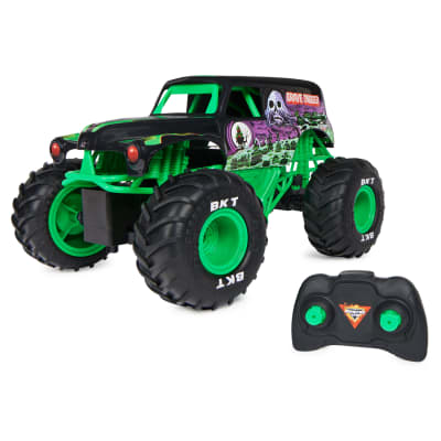 Monster Jam, Official Grave Digger Remote Control Monster Truck 1:15 Scale, 2.4GHz, Kids Toys for Boys and Girls Ages 4 and up