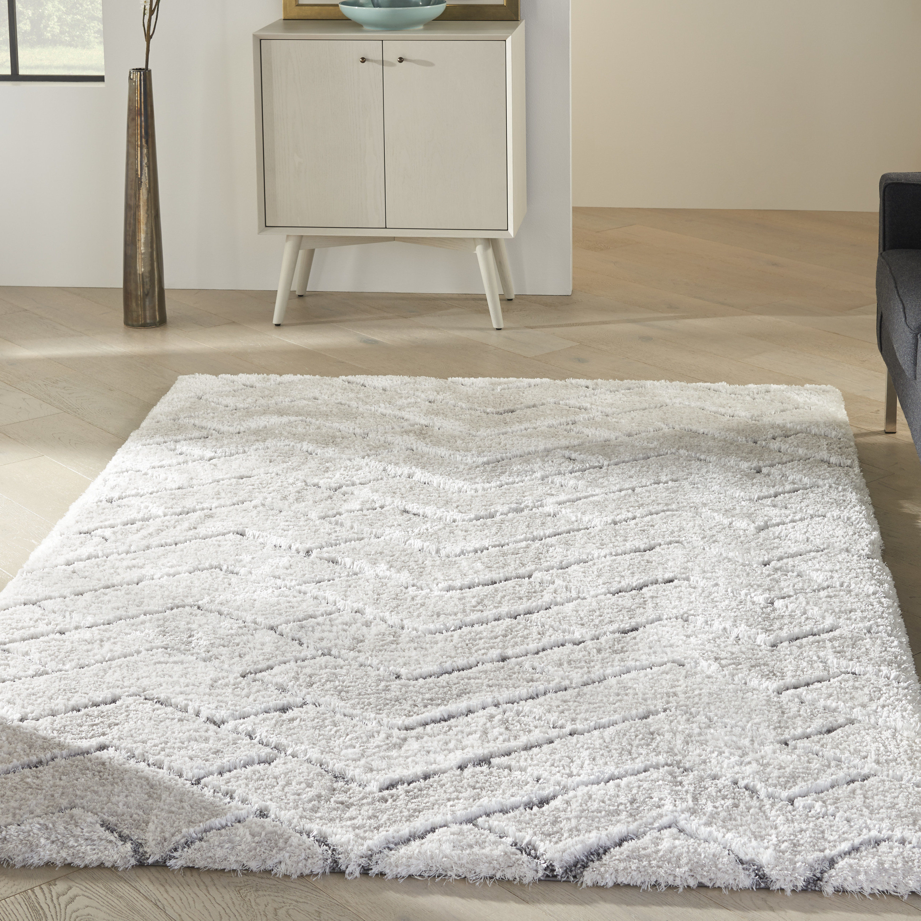 Nourison Dreamy Shag 5'3" x 7'3" Ivory Grey Shag Indoor Rug