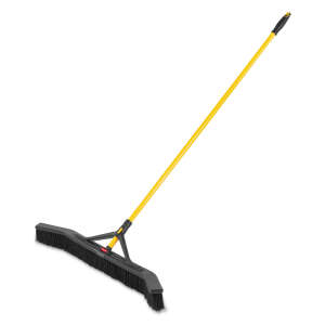 Rubbermaid Commercial, Maximizer, 36in, Medium Push to Center Push Broom, Polypropylene Bristles, Black