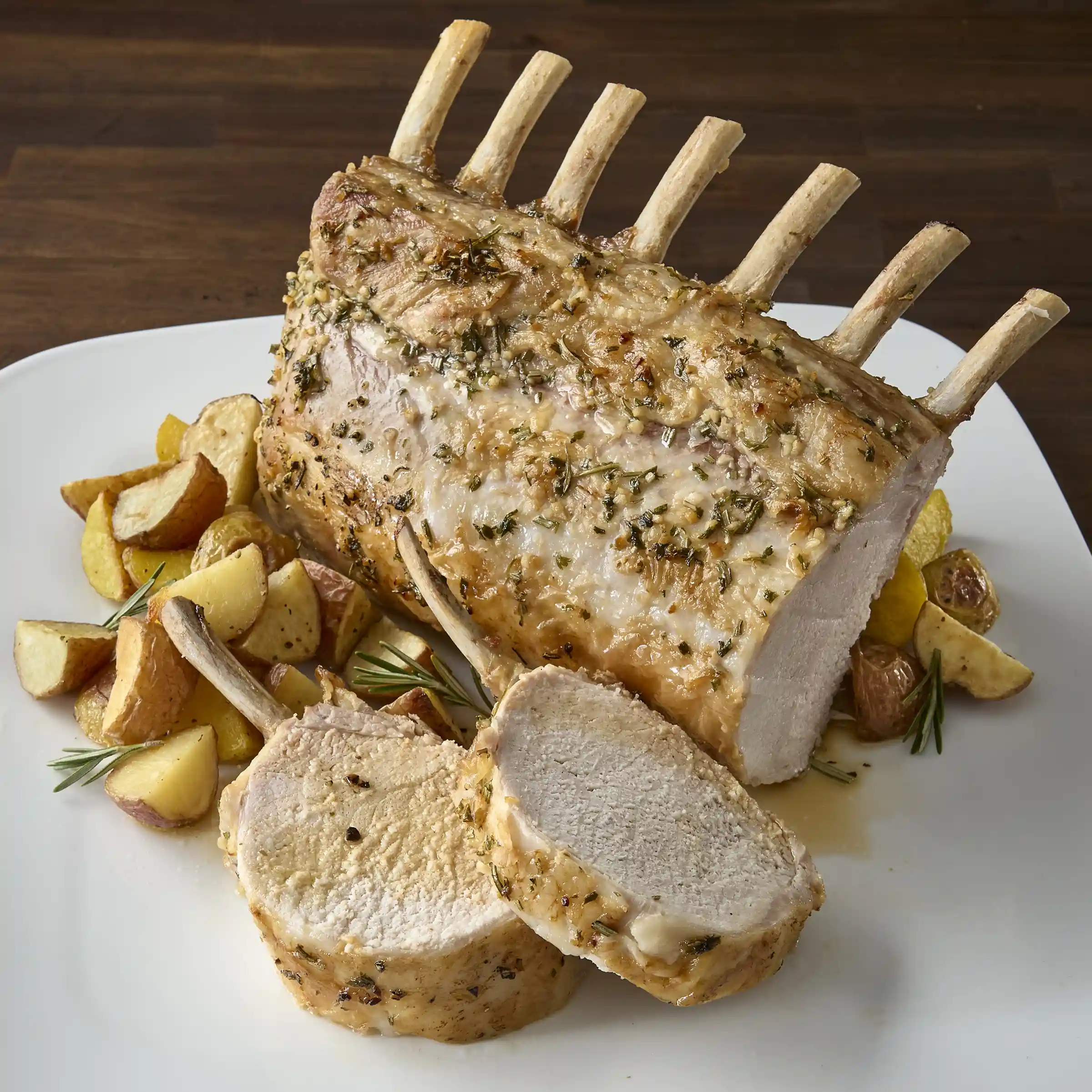 ibp Trusted Excellence® Frenched 10-Bone Center-Cut Pork Loin https://images.salsify.com/image/upload/s--_FcoM-Xj--/q_25/x3wca8vf3f0ruuehx58c.webp