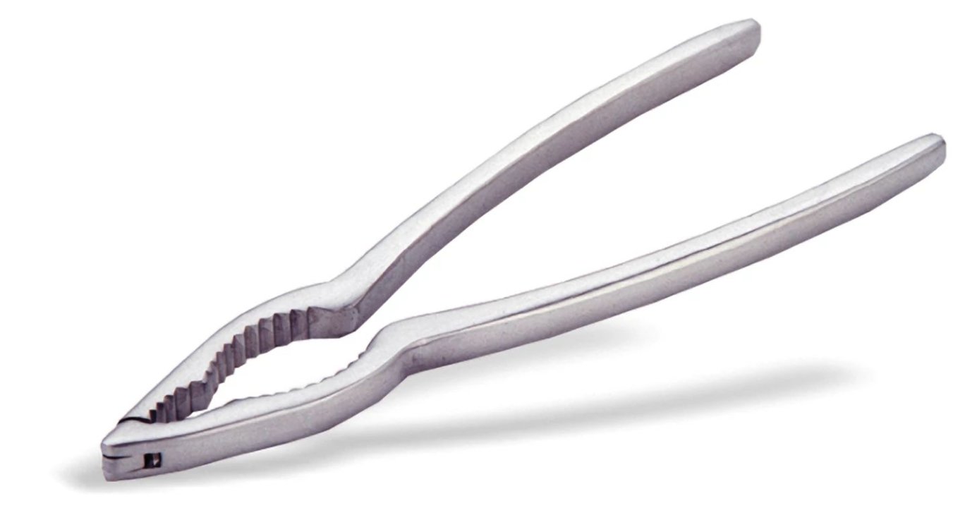 Cascanueces de acero inoxidable de 16 ½ centímetros