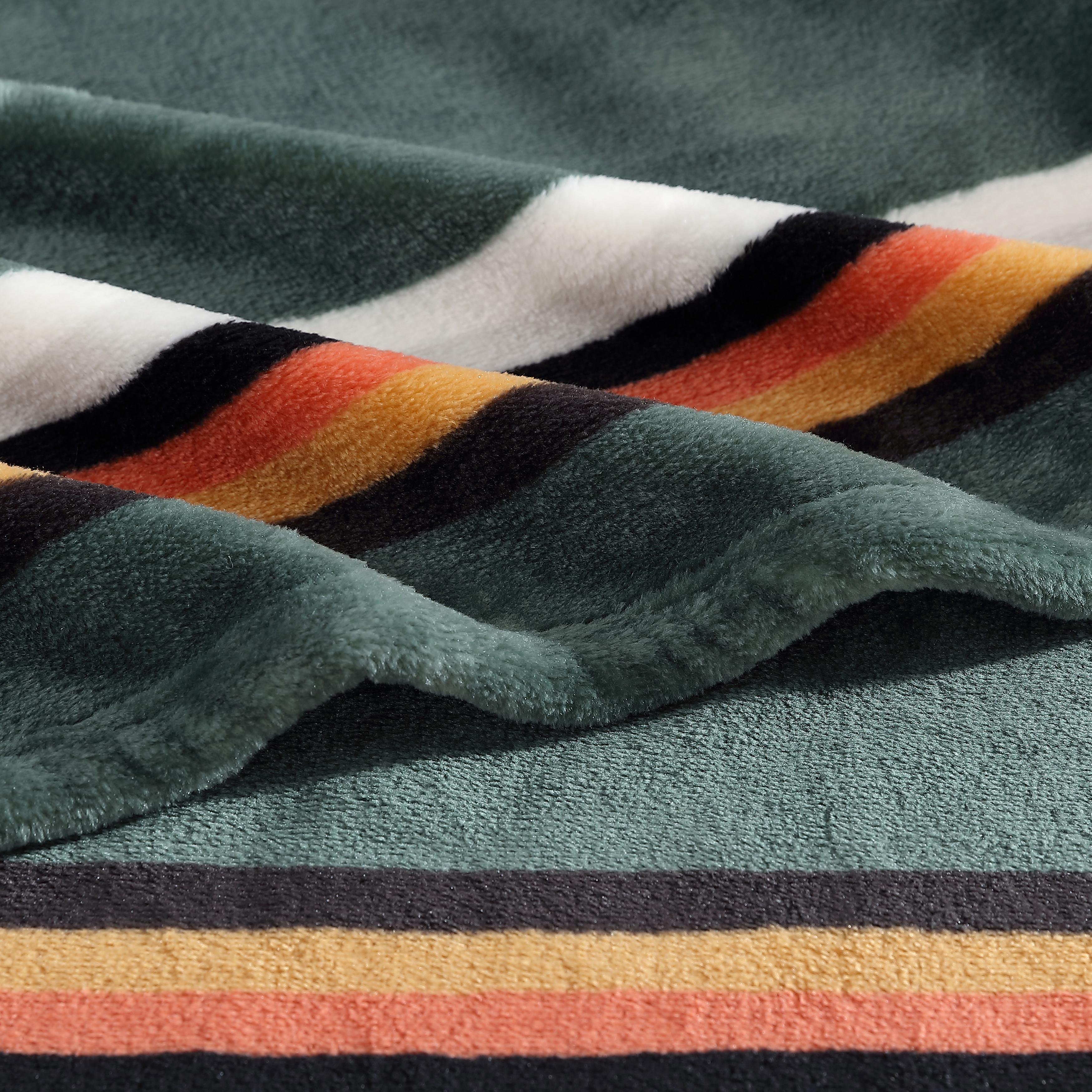 Wrangler Ultra Soft Plush Fleece Blanket - Picture 12 of 16