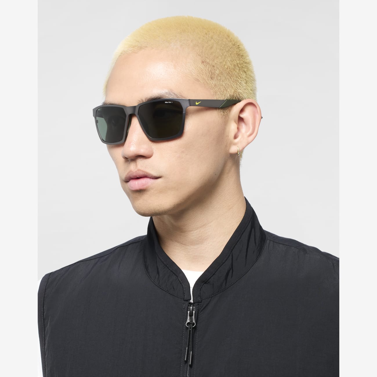 Nike Maverick Polarized Lifestyle Image 2
