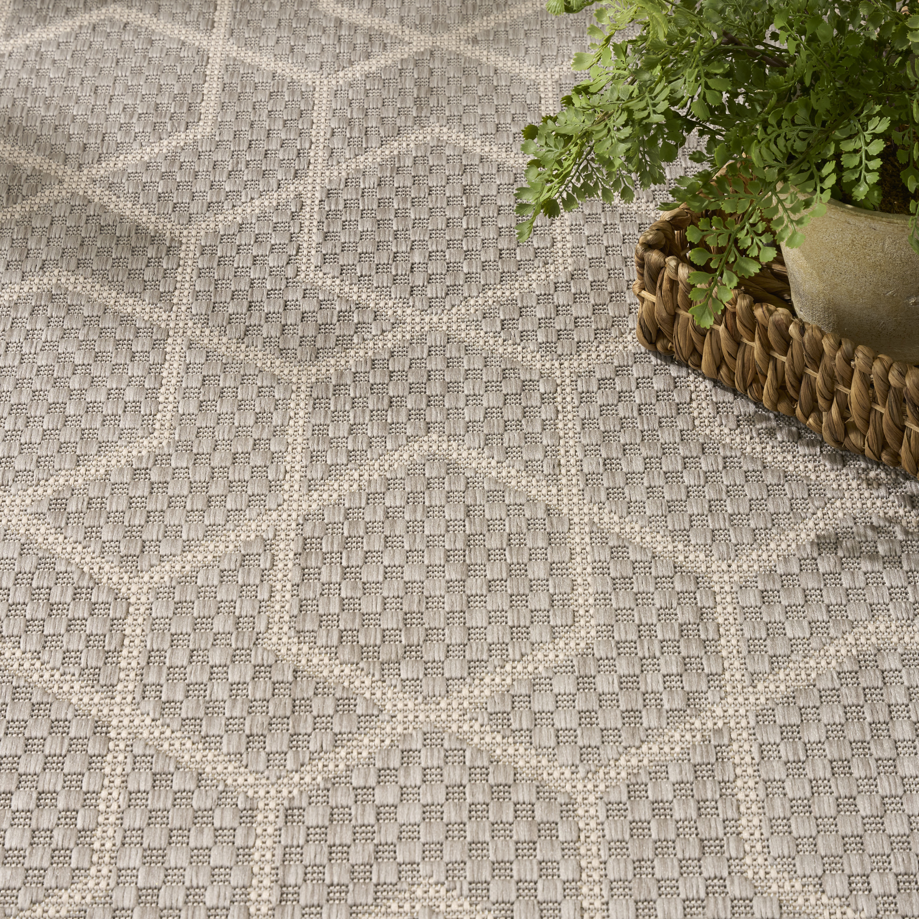 Nourison Horizon Indoor/Outdoor 9' x 12' Grey Modern Rug