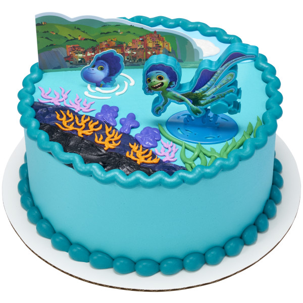 Disney and Pixar's Luca The World is Yours DecoSet®