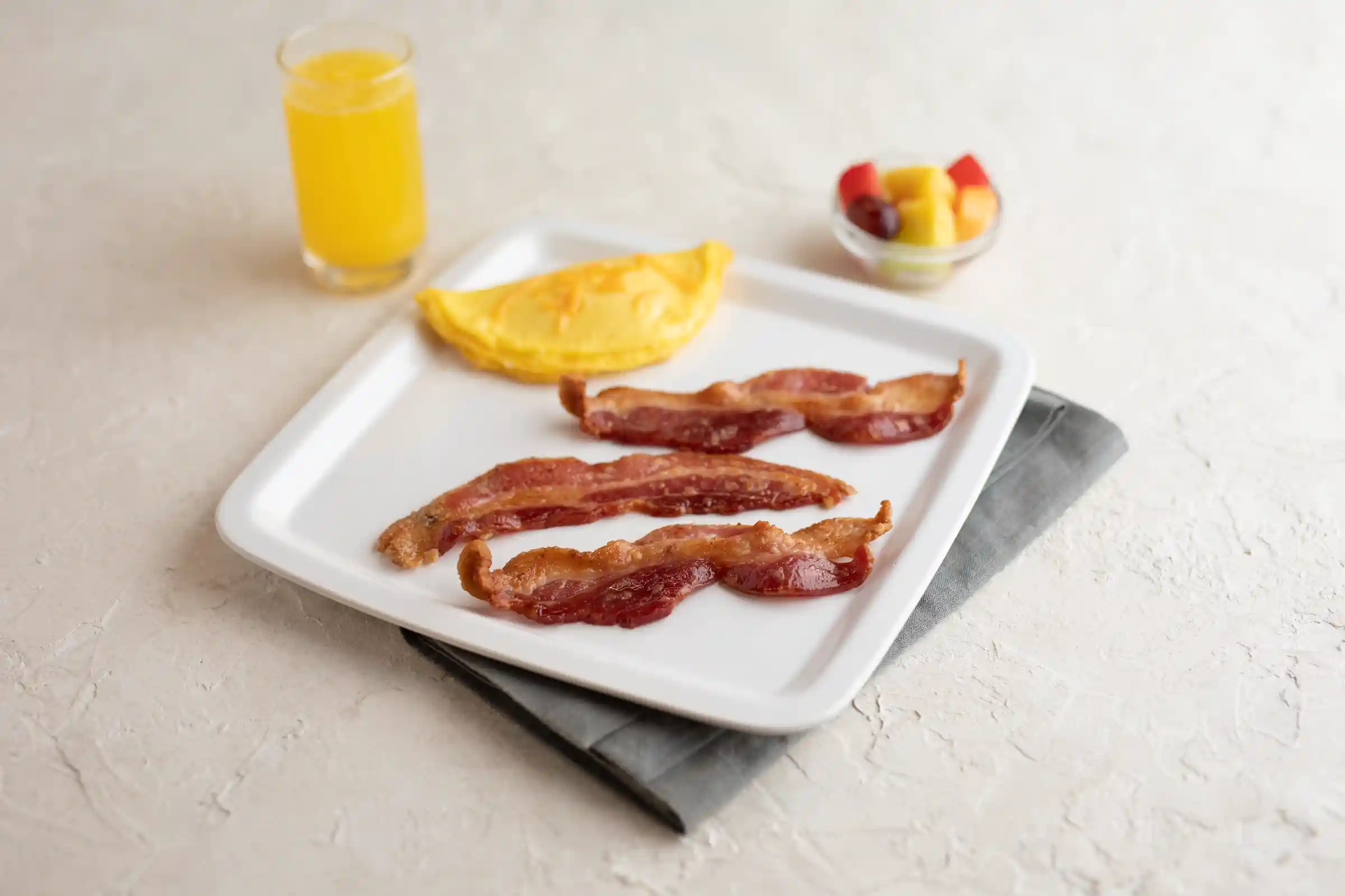 Wright® Brand Naturally Hickory Smoked Thin Sliced Bacon, Bulk, 15 Lbs, 18-22 Slices per Pound, Frozen_image_1
