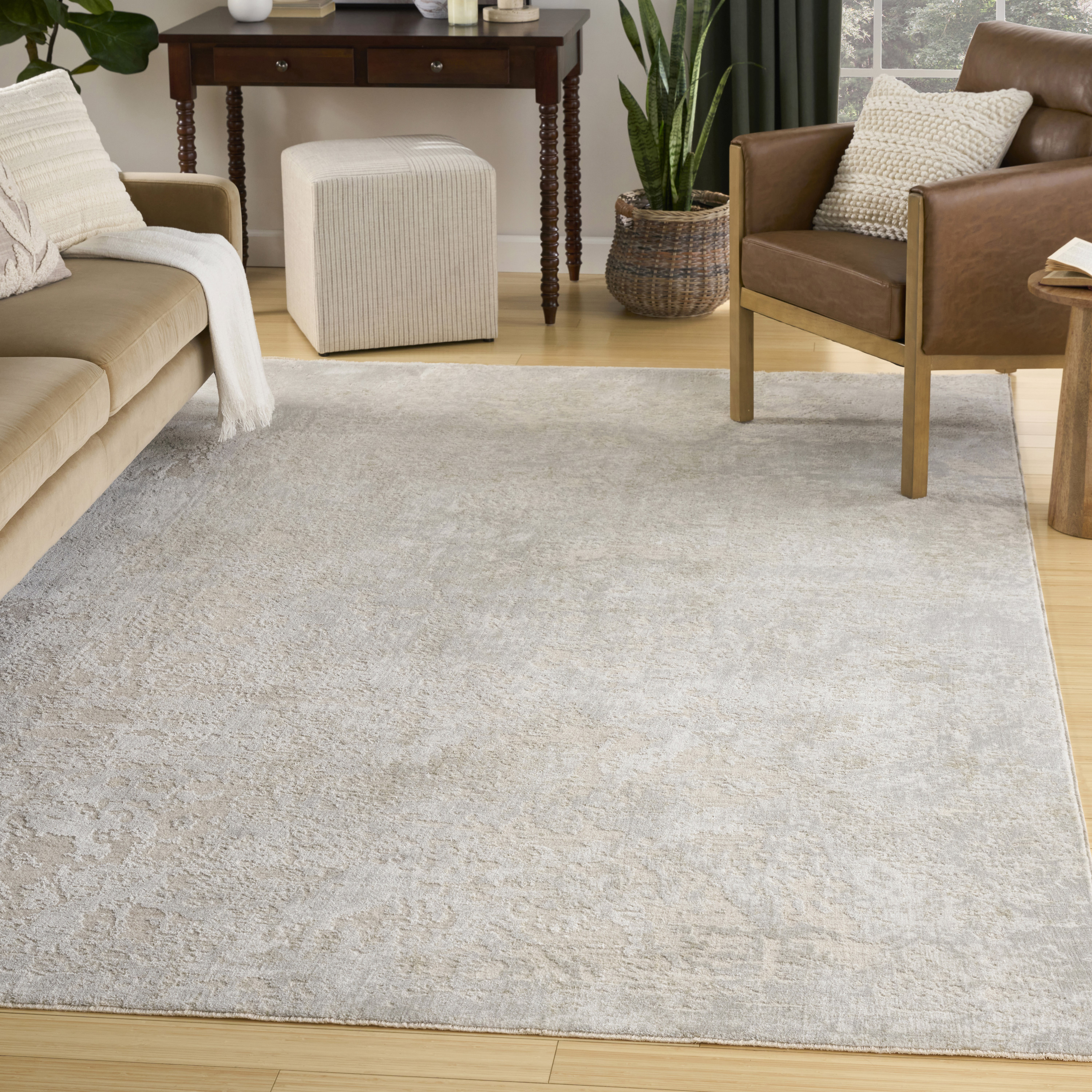 Nourison Envy 5'3" x 7'10" Ivory Grey Modern Indoor Rug