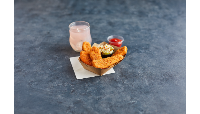 Tyson® Fully Cooked Whole Grain Breaded Hot & Spicy MWWM Chicken Tenders, CN 2.05 oz._image_1