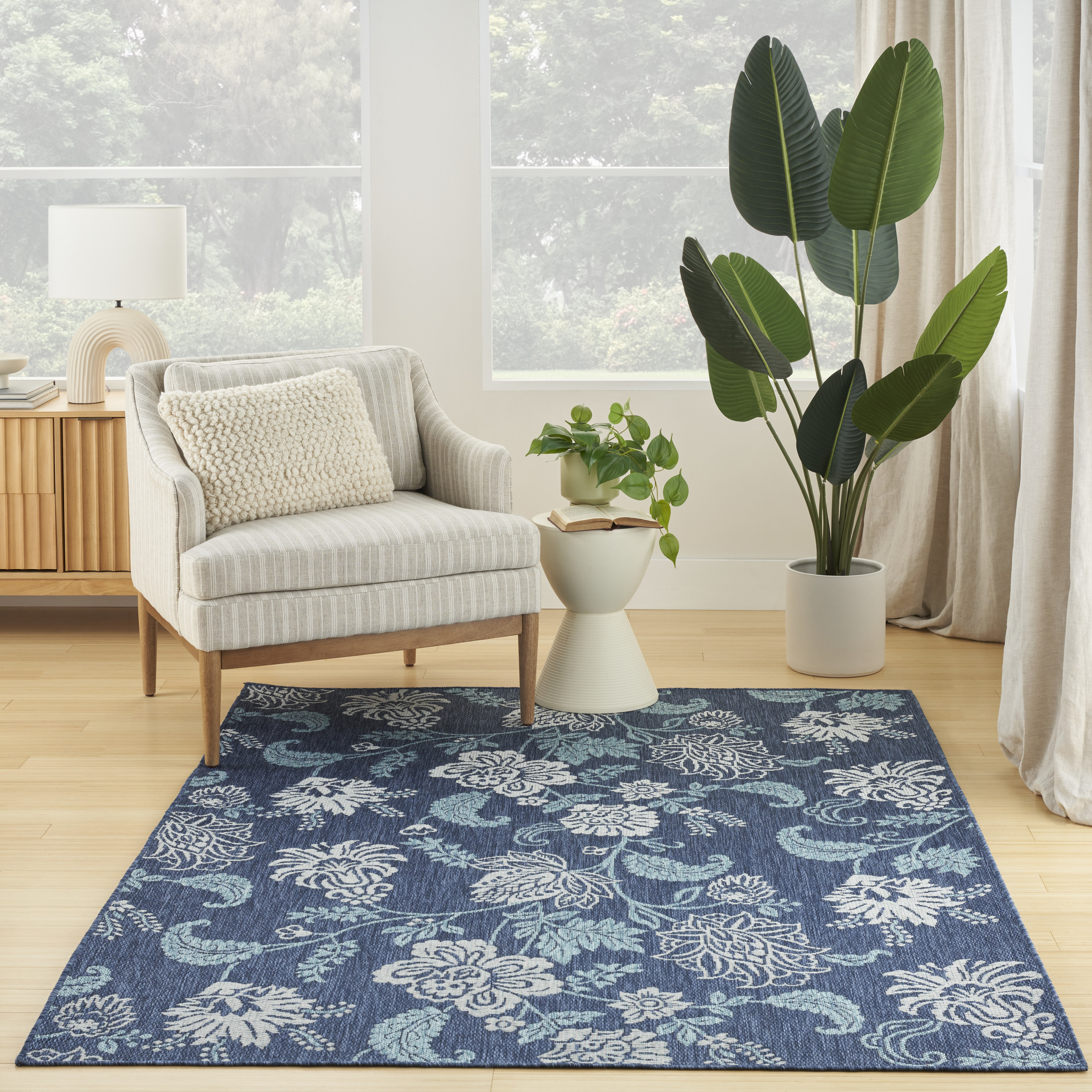 Nourison Garden Oasis 5' x 7' Navy Tropical Rug