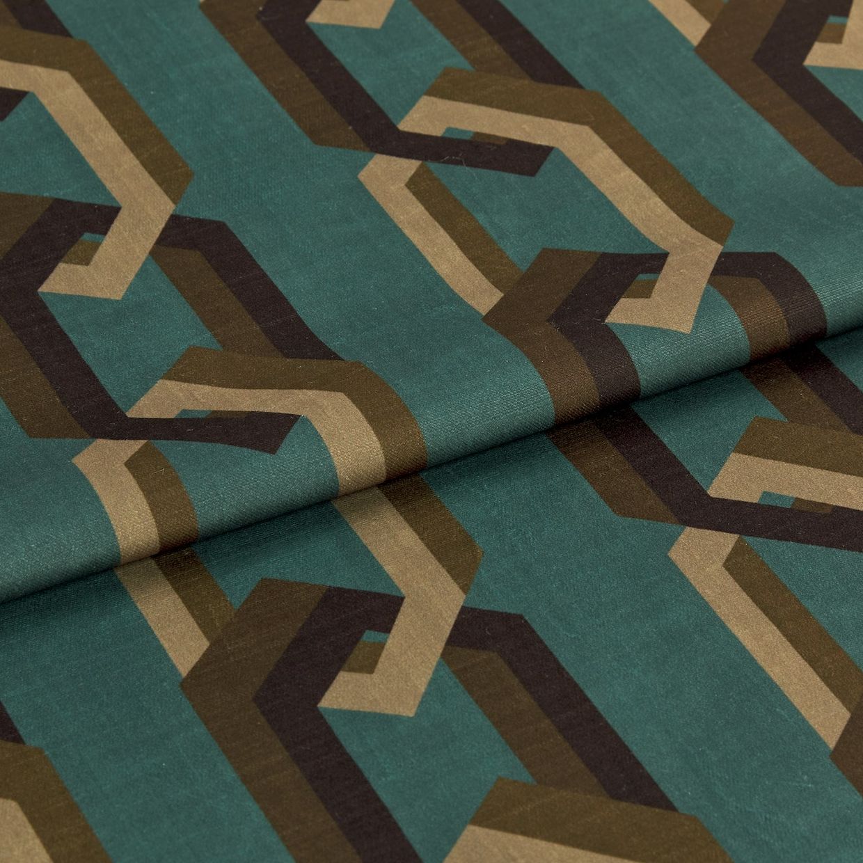 Chain of Fools Jade Curtain