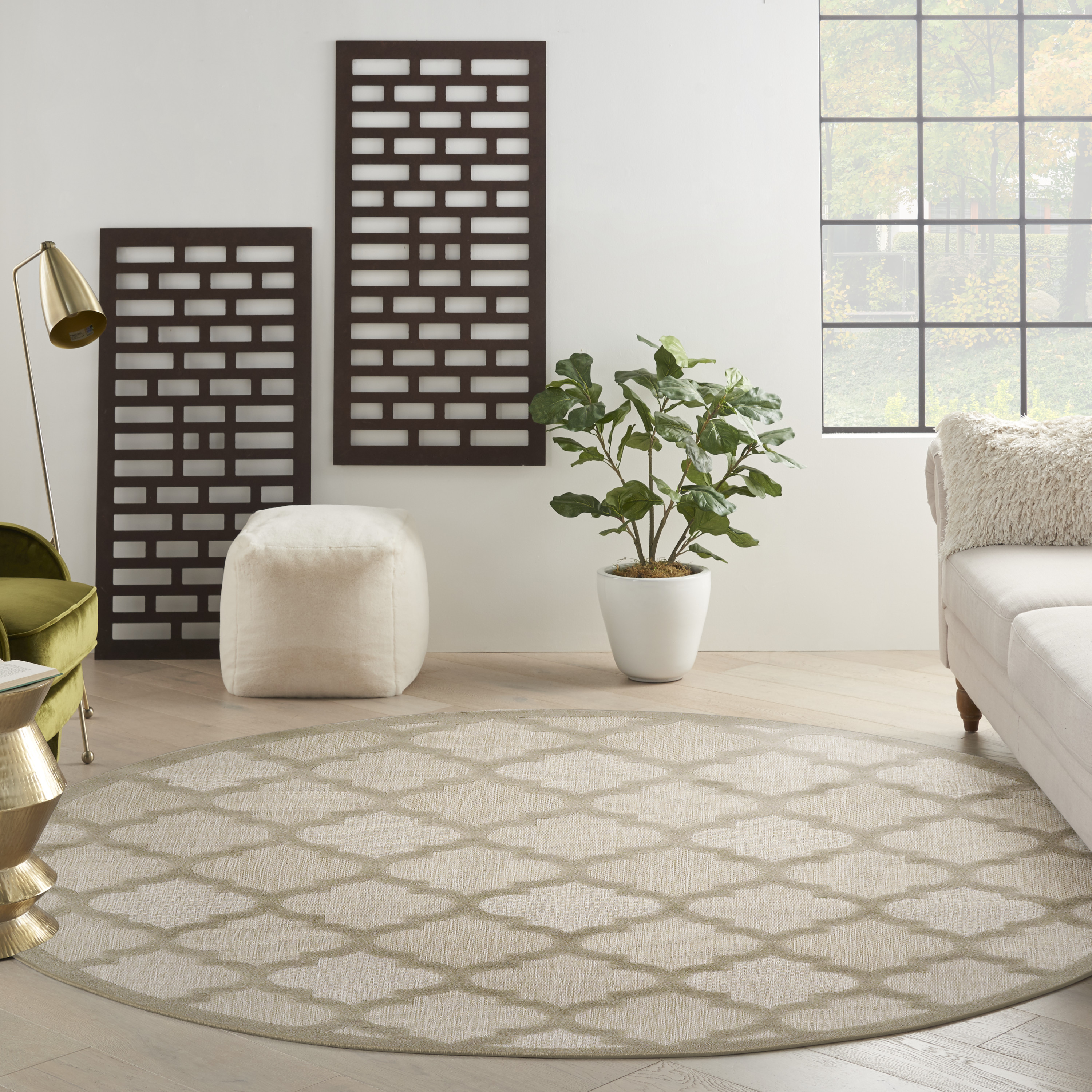 Nourison Easy Care 6' x Round Cream Modern Rug