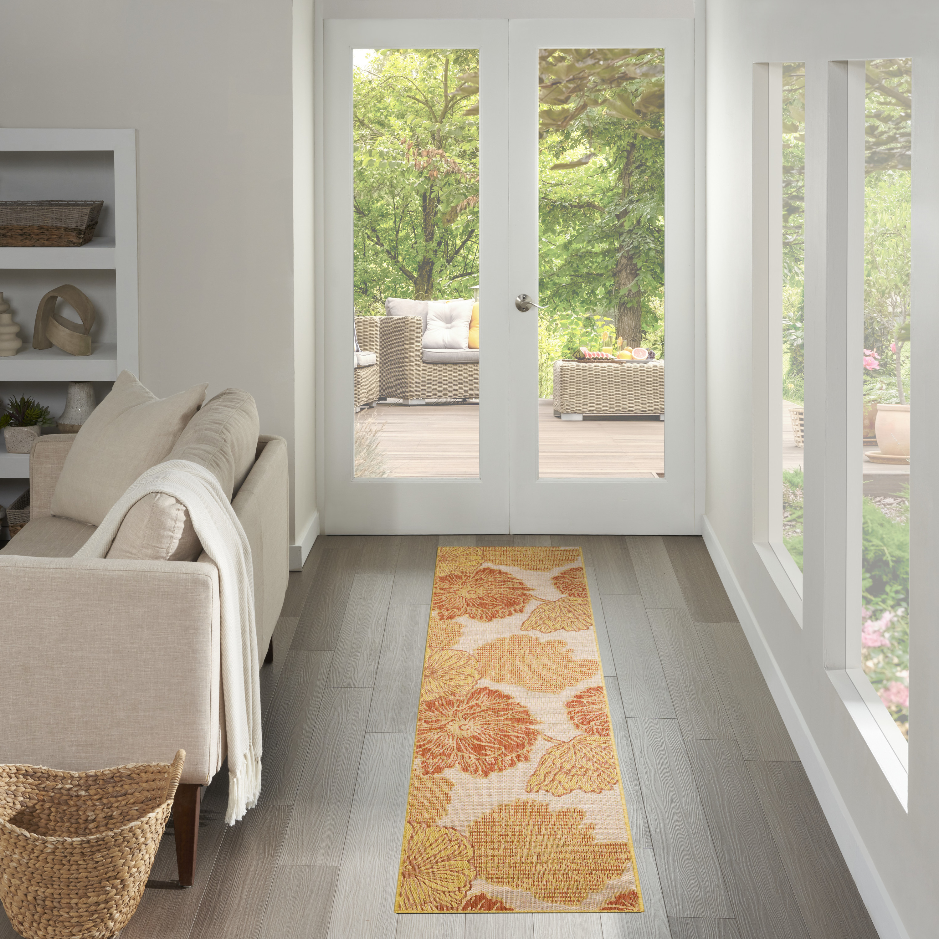 Nourison Garden Oasis 2' x 6' Coral Tropical Rug