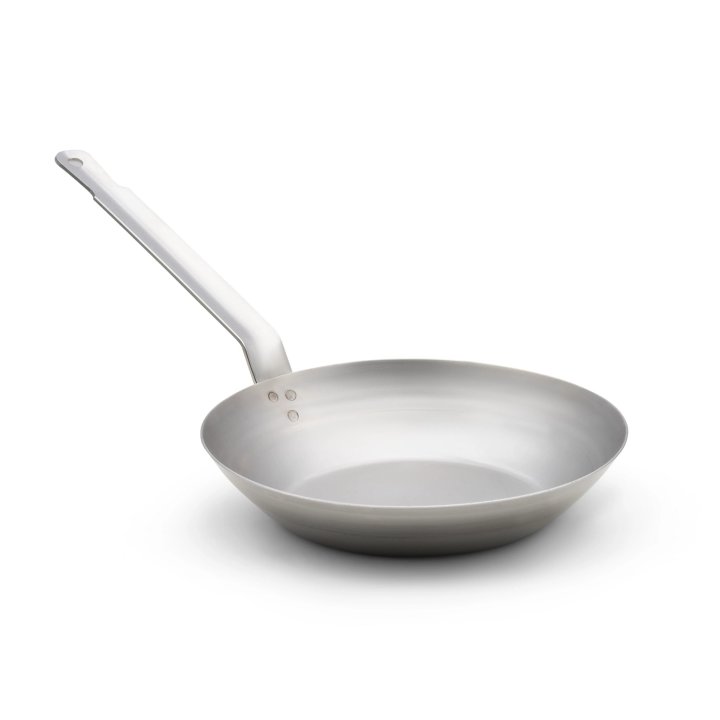 9 ⅜-inch carbon steel fry pan